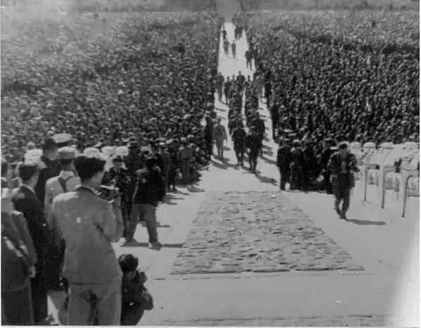 你忘了嗎，今天是日本投降日！勿忘國恥，吾輩自強(qiáng)！